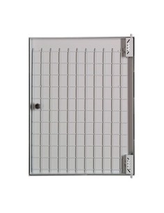 Puerta metálica panelable luz 700x900mm de exterior.