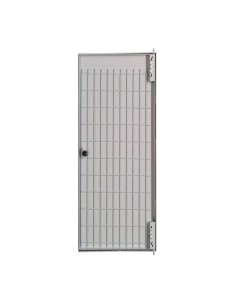 Puerta metálica panelable luz 700x1800mm de exterior.